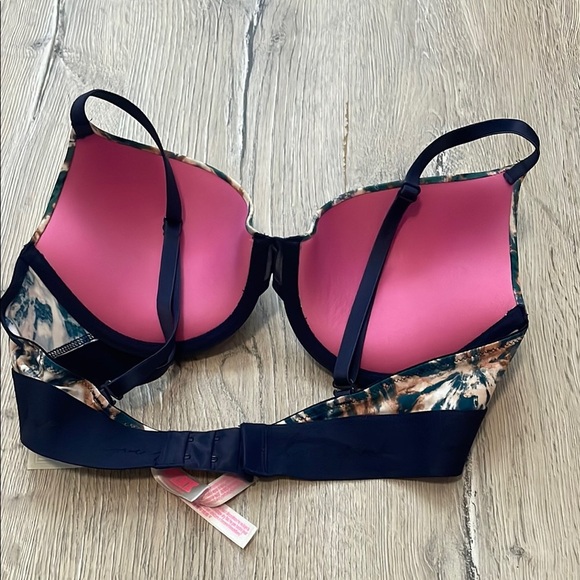 Pink Victoria Secret Tie-Dye Women's Bra - Picture 8 of 9